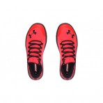 Sportovní Boty Under Armour v červené barvě s logem Under Armour na patě a nártu.